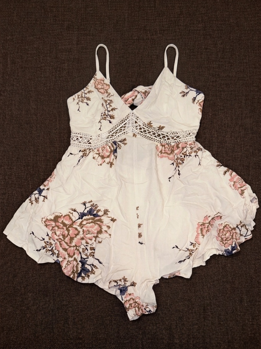 Showpo Floral Lace-Detail White & Pink Romper size 6